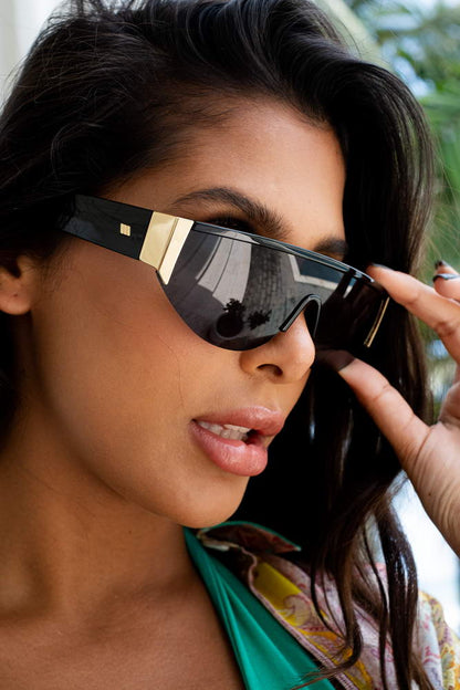 Visor Style Oversized Black Color Sunglasses