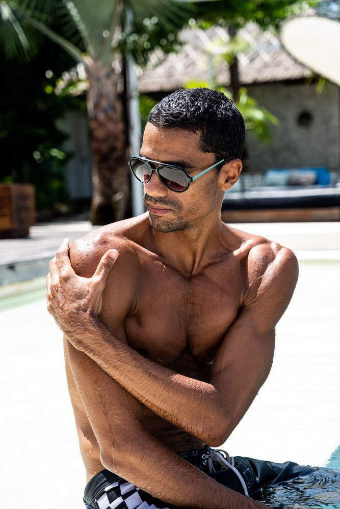 Step up your style game with our Black Aviator Sunglasses for Men, made from 100% recycled polyester, offering eco-friendly protection and fashion-forward design. With 100% UV protection, these sunglasses are designed to block harmful UVA and UVB rays, ensuring your eyes stay safe and comfortable.