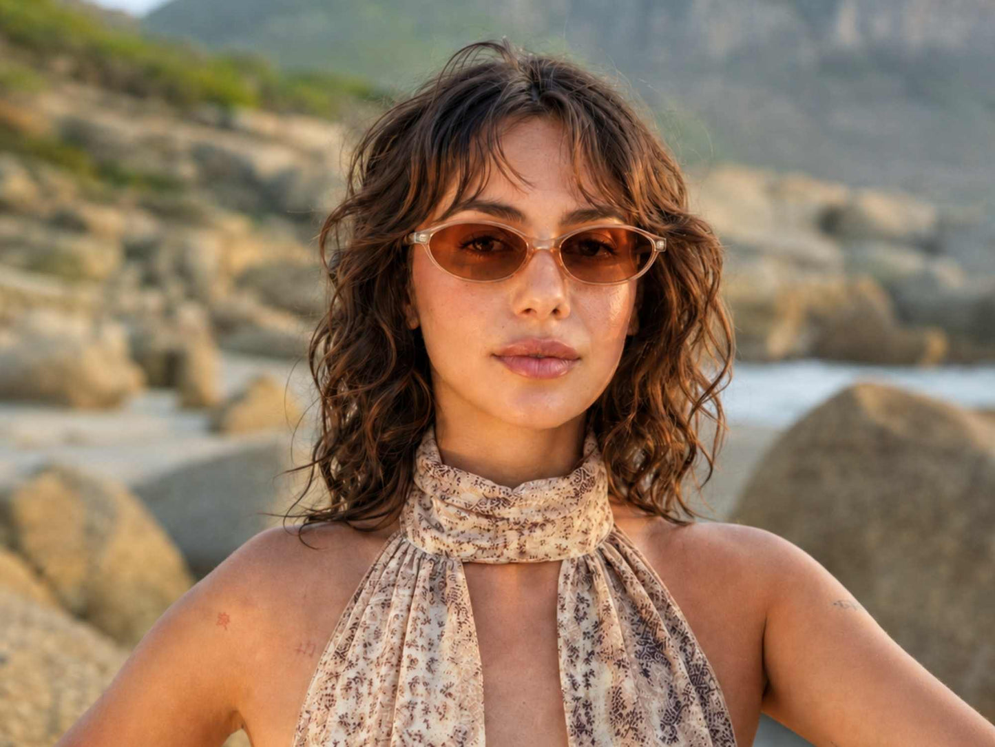 Elegante ovale Sonnenbrille