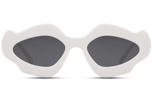White chunky organic cat-eye party sunglasses — sculptural blob frame in lightweight polycarbonate, the shape that dominated SS26 from Milan runways to European festival fields, 7cm wide lens UV400