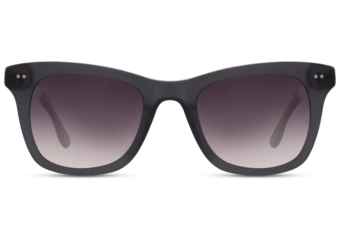 polarised lens wayfarer sunglasses for europe summers make you travel easy.