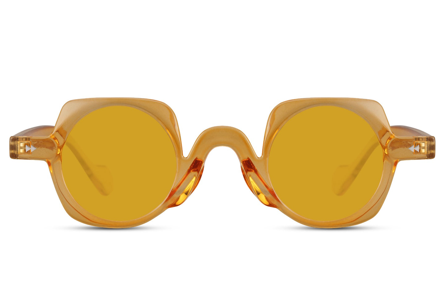 Amber tortoiseshell round party sunglasses — warm golden-hour lens energy, the Ibiza-to-Amalfi tint that dominated every European summer moment in 2026