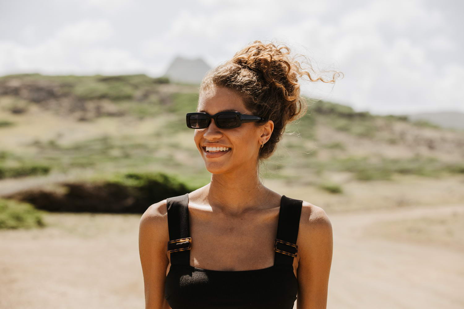 These are the rectangle sunglasses you reach for every single day – sleek eco-friendly retro shades that work for festivals, city breaks and everything in between, free delivery across UK and Europe from Sunglass Station