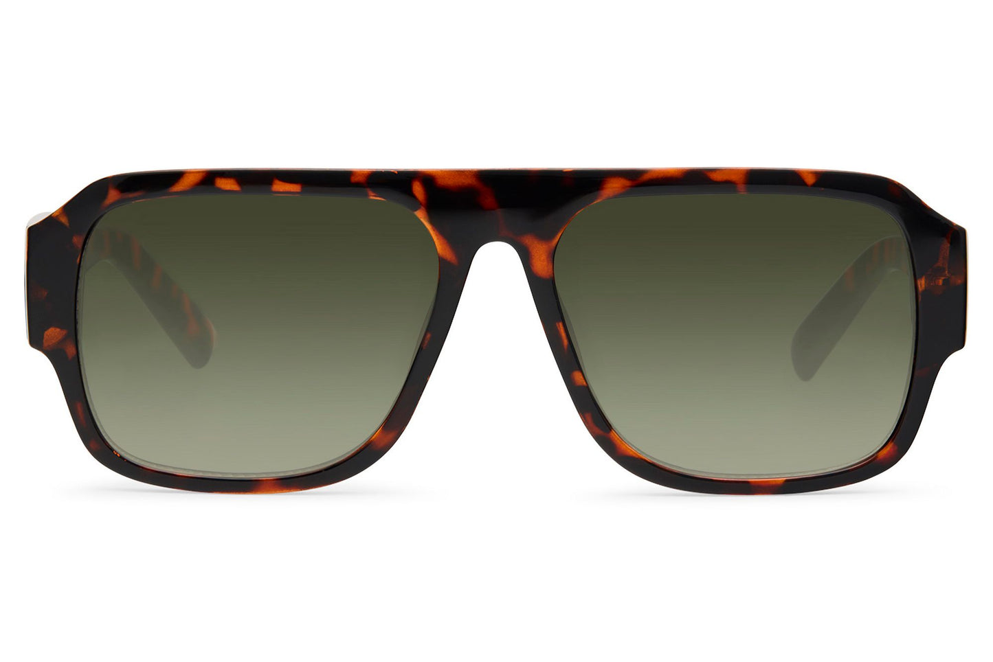 Vintage aviator sunglasses with green lenses, ideal for outdoor wear and versatile daily use