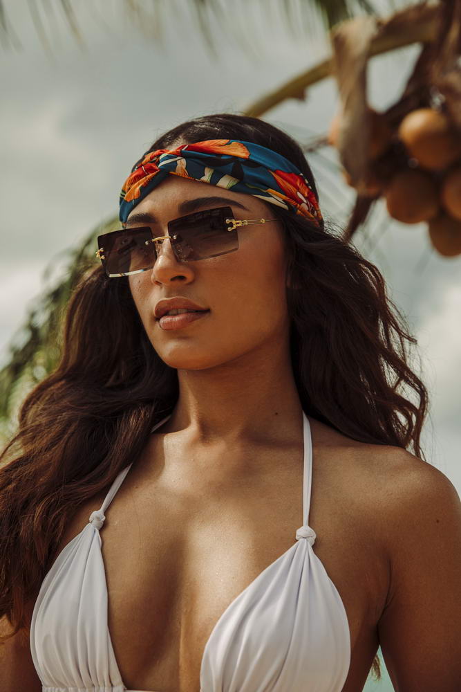 get the most chic look with sunglass station rimless rectangle sunglasses, a perfect fit for modern look